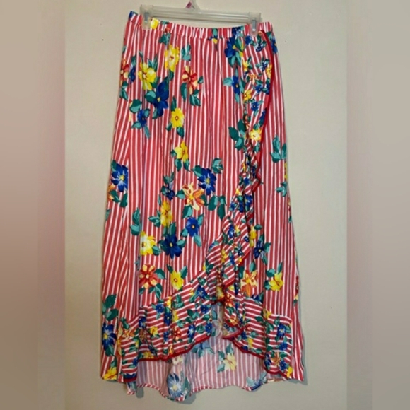 Magic Dresses & Skirts - Magic High Low Skirt Size XL Floral Striped